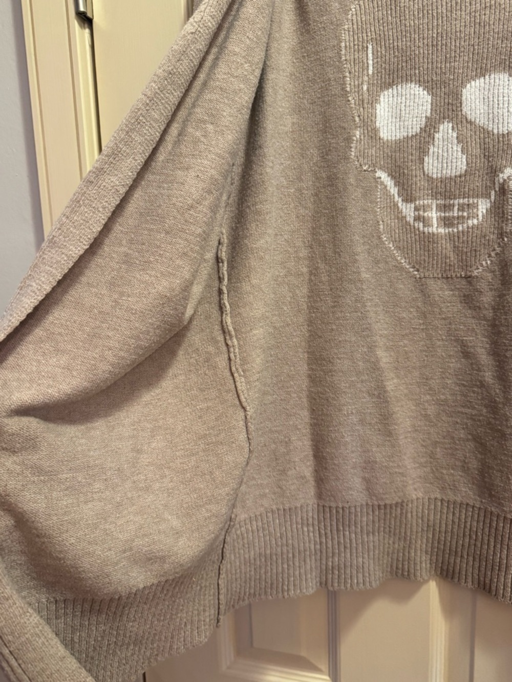 Sweet Romeo Taupe Open-Front Cardigan with White Skull - Picture 4 of 5
